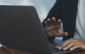 How Long Does MacBook Take to Charge